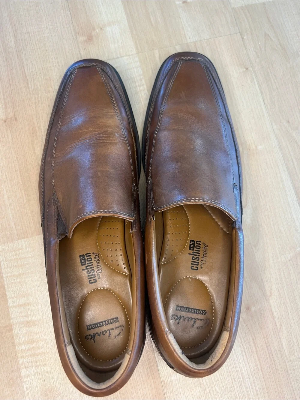 Clarks Men’s Tan/Brown Leather Slip-On Loafers